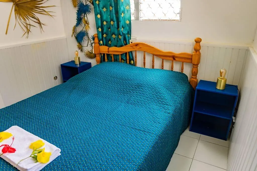 Bungalow Saphir Le Gosier  Holiday home
